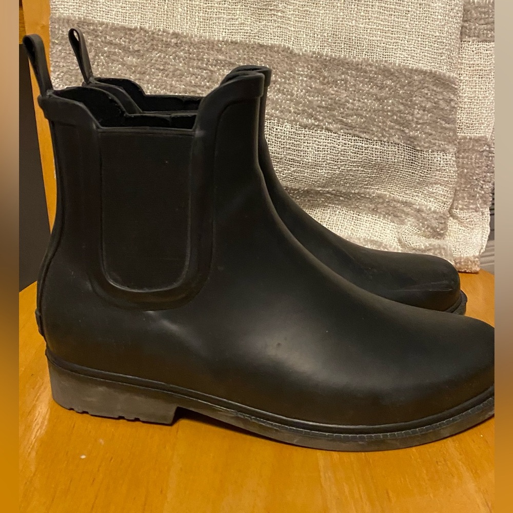 J.Crew black rubber rain boots